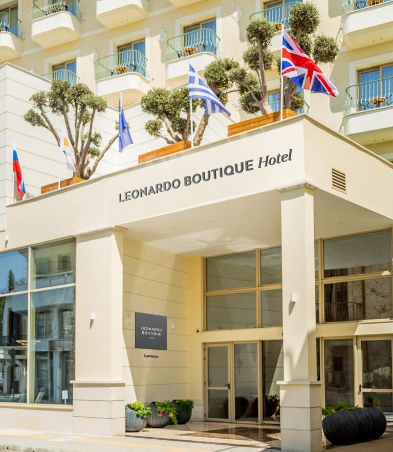 Larnaca: Leonardo Boutique Hotel Larnaca — dog-friendly place in Cyprus